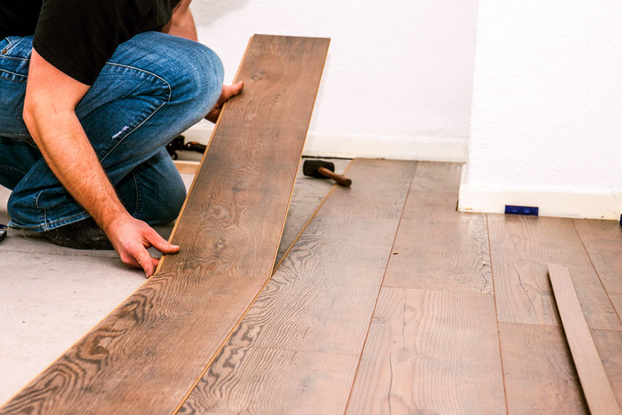 How to Remove Laminate Flooring