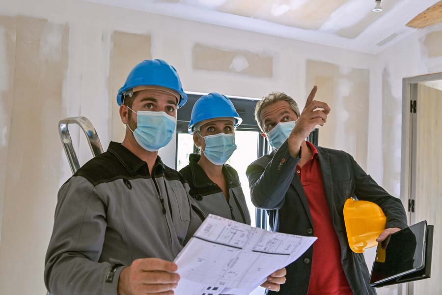 Pros of Hiring a General Contractor