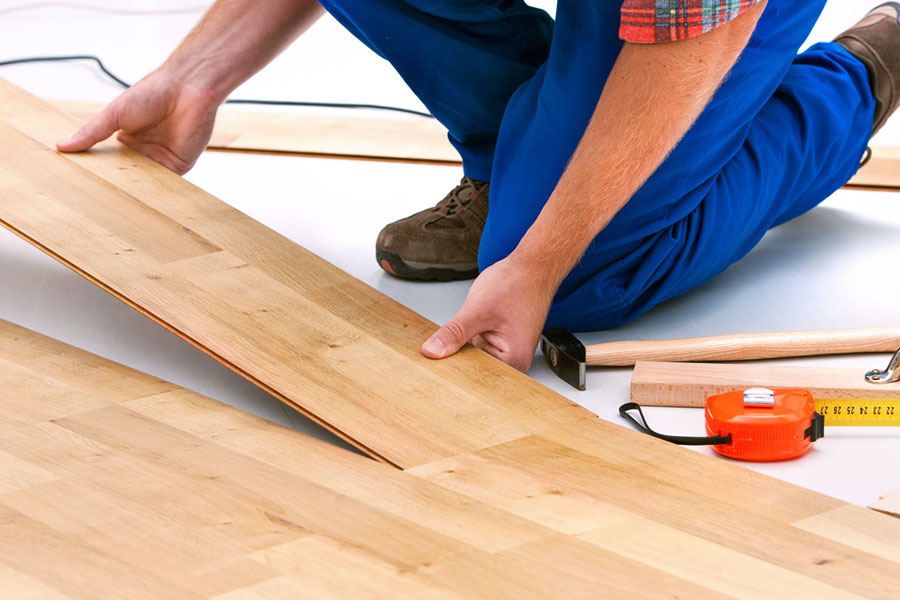 How Much Does It Cost to Lay Laminate Flooring