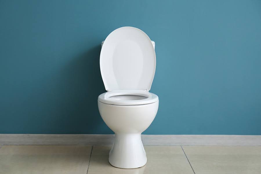 How to Lay Flooring Around a Toilet