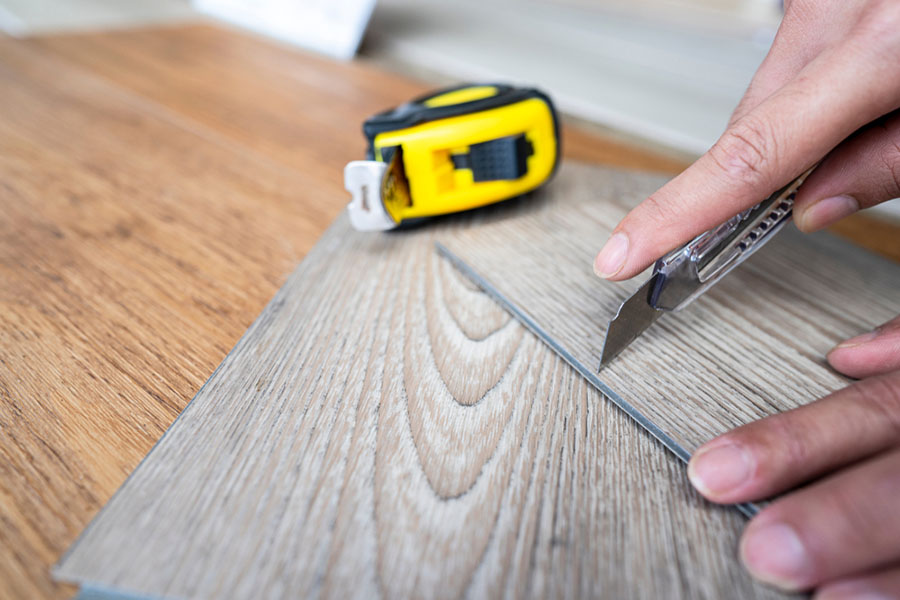 What Is the Best Tool to Cut Vinyl Plank Flooring?