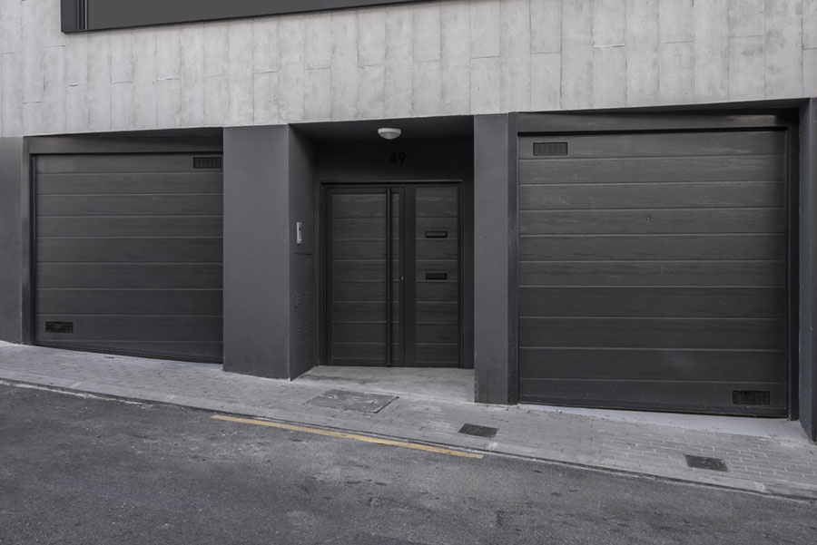 Popular Garage Styles and Finishes