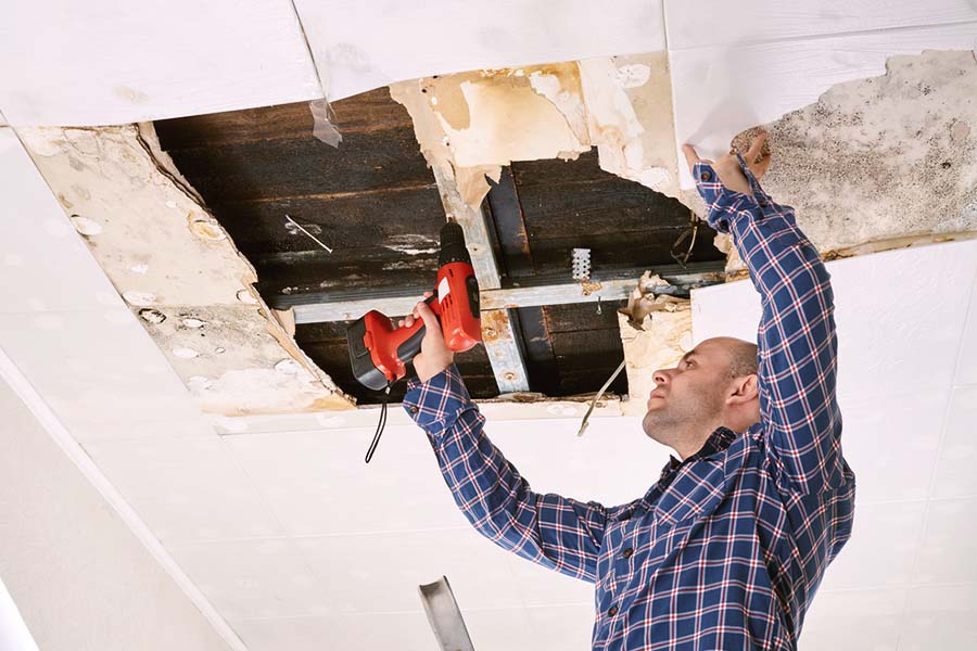 When to Call a Water Damage Professional