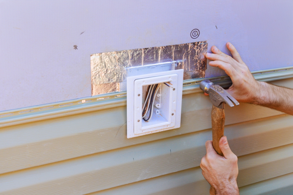 Benefits of hiring siding professionals